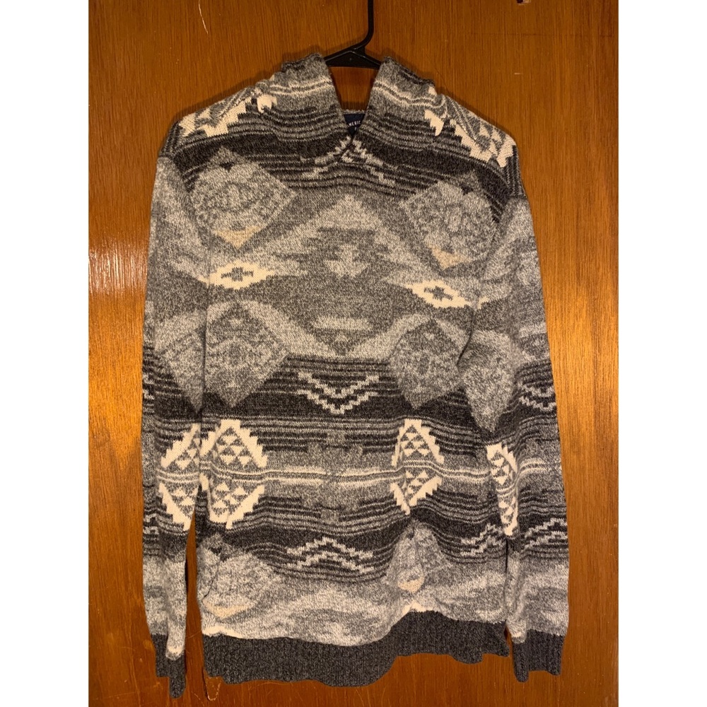American Eagle Aztec hoodie